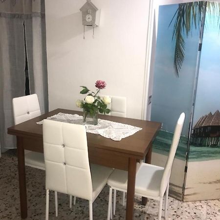 Casa Vacanze Flora 佩斯基奇 外观 照片